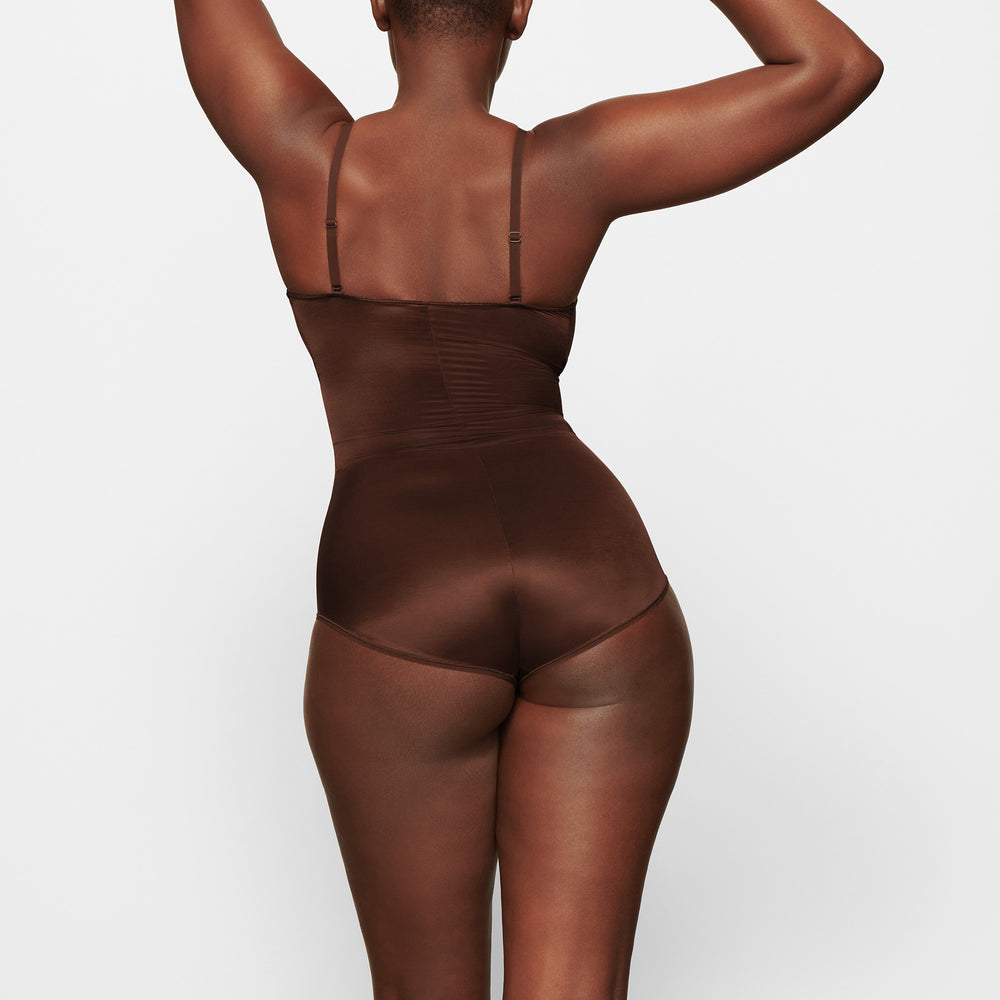 Skims BARELY THERE BODYSUIT BRIEF W/ SNAPS Bodysuit Chocola | EVK-637891
