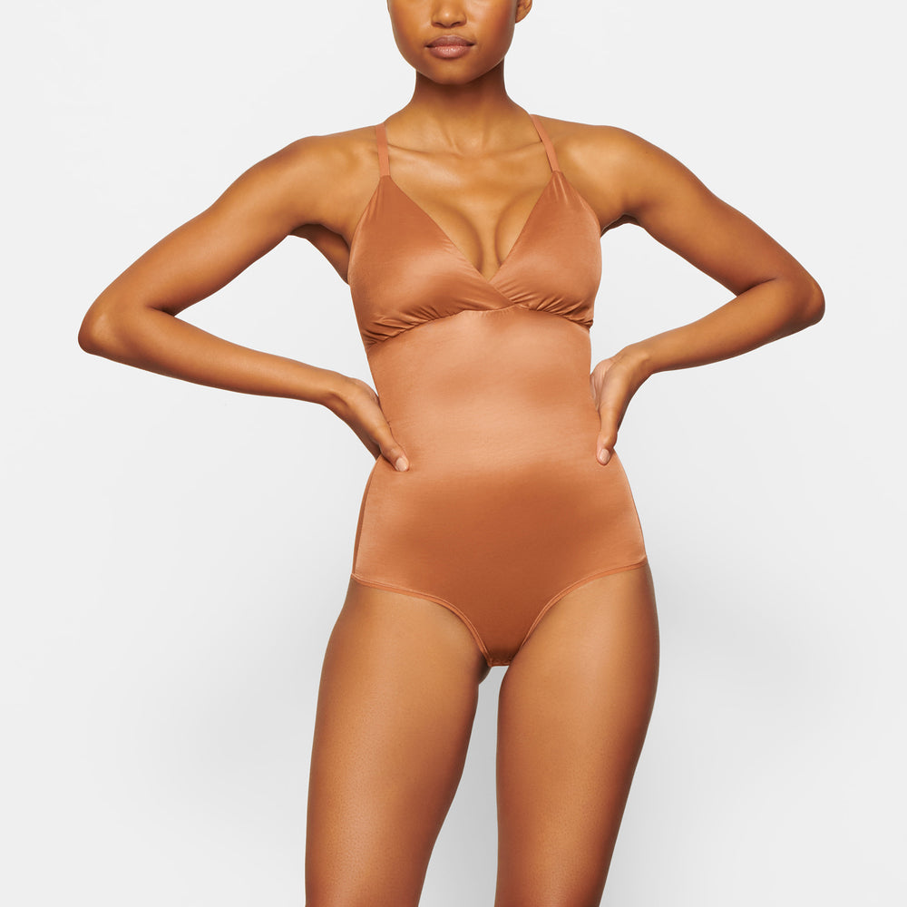 Skims BARELY THERE BODYSUIT BRIEF W/ SNAPS Bodysuit Abrikoos | YVU-278604