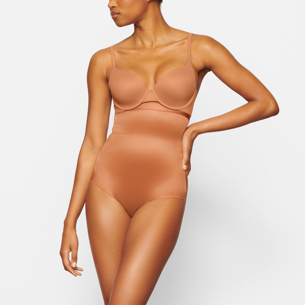 Skims BARELY THERE HIGH WAIST Brief Abrikoos | JLO-297435