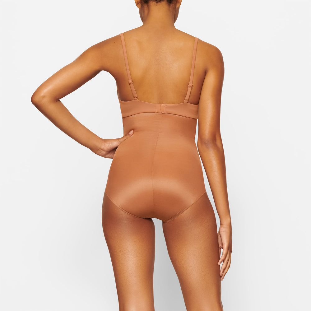 Skims BARELY THERE HIGH WAIST Brief Abrikoos | JLO-297435