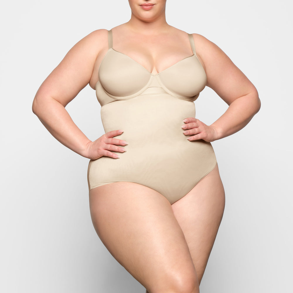 Skims BARELY THERE HIGH WAIST Brief Bruin | PJT-864752