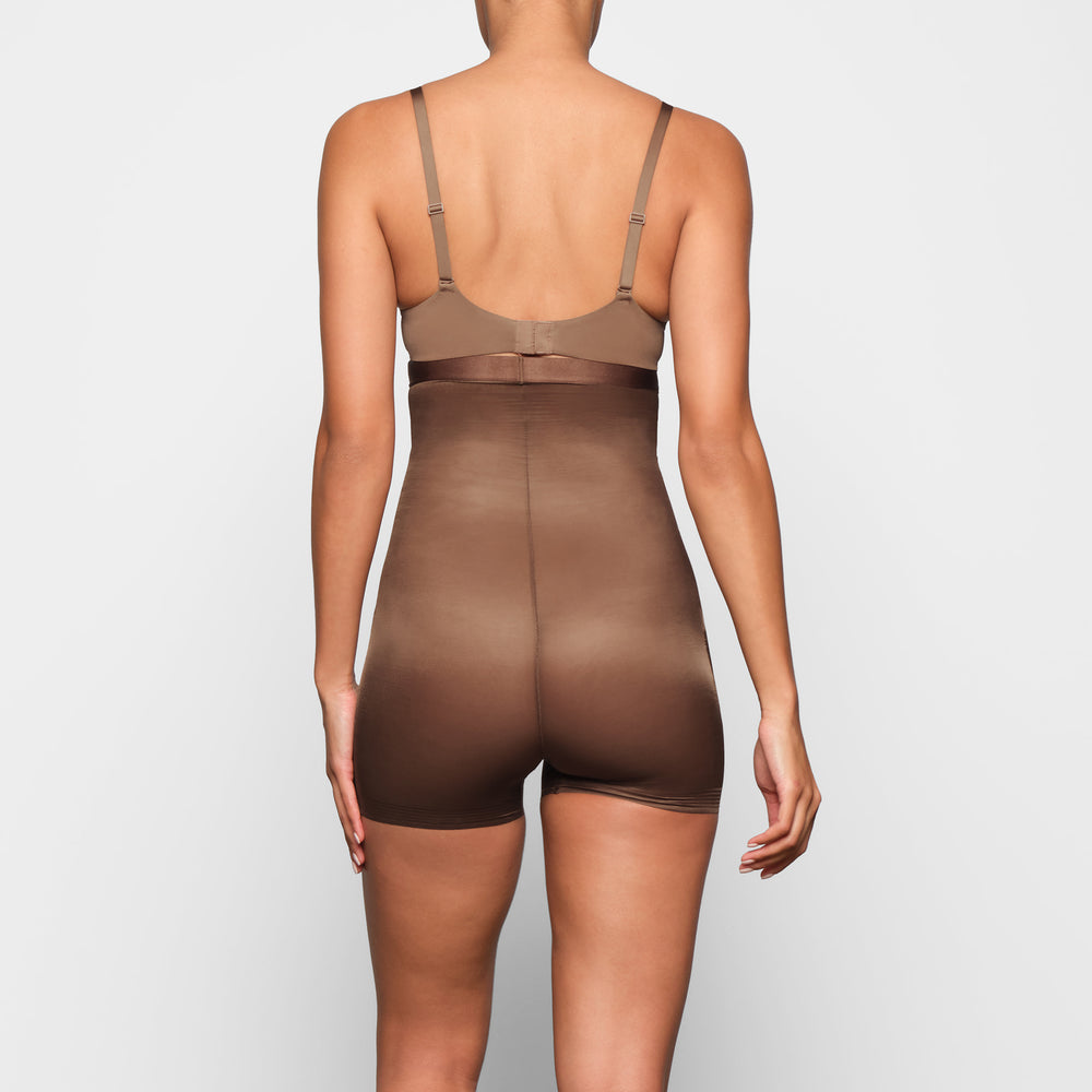 Skims BARELY THERE HIGH WAIST Korte Broek Bruin | JMV-981027