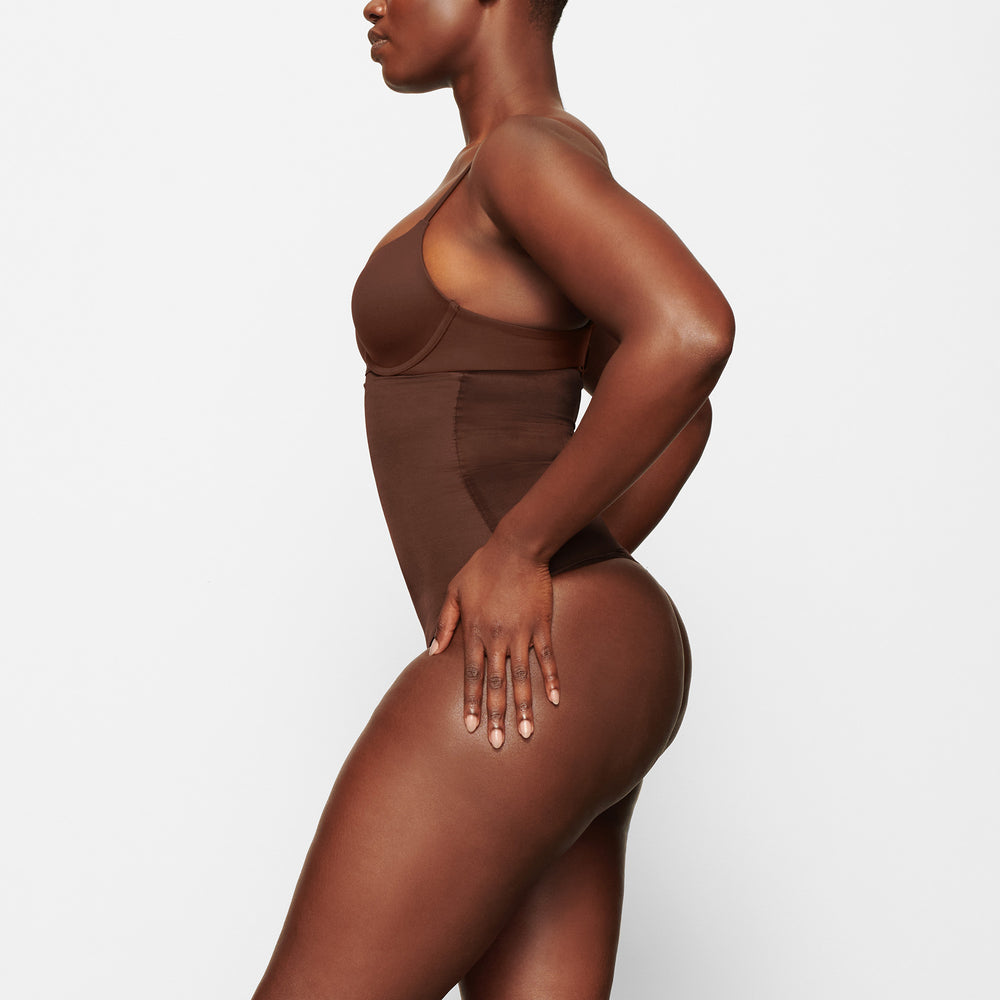 Skims BARELY THERE HIGH WAIST Thong Chocola | CSM-071653