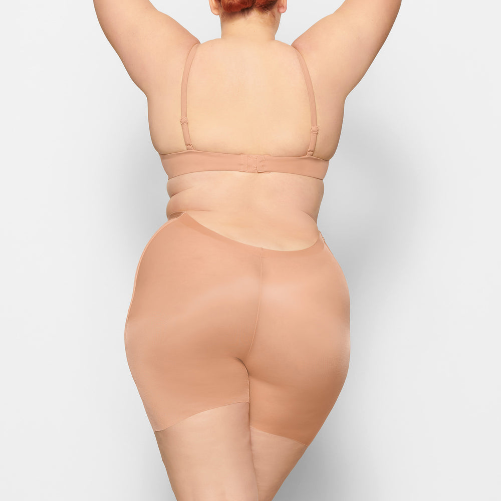 Skims BARELY THERE LOW BACK Korte Broek Beige | OWP-319564