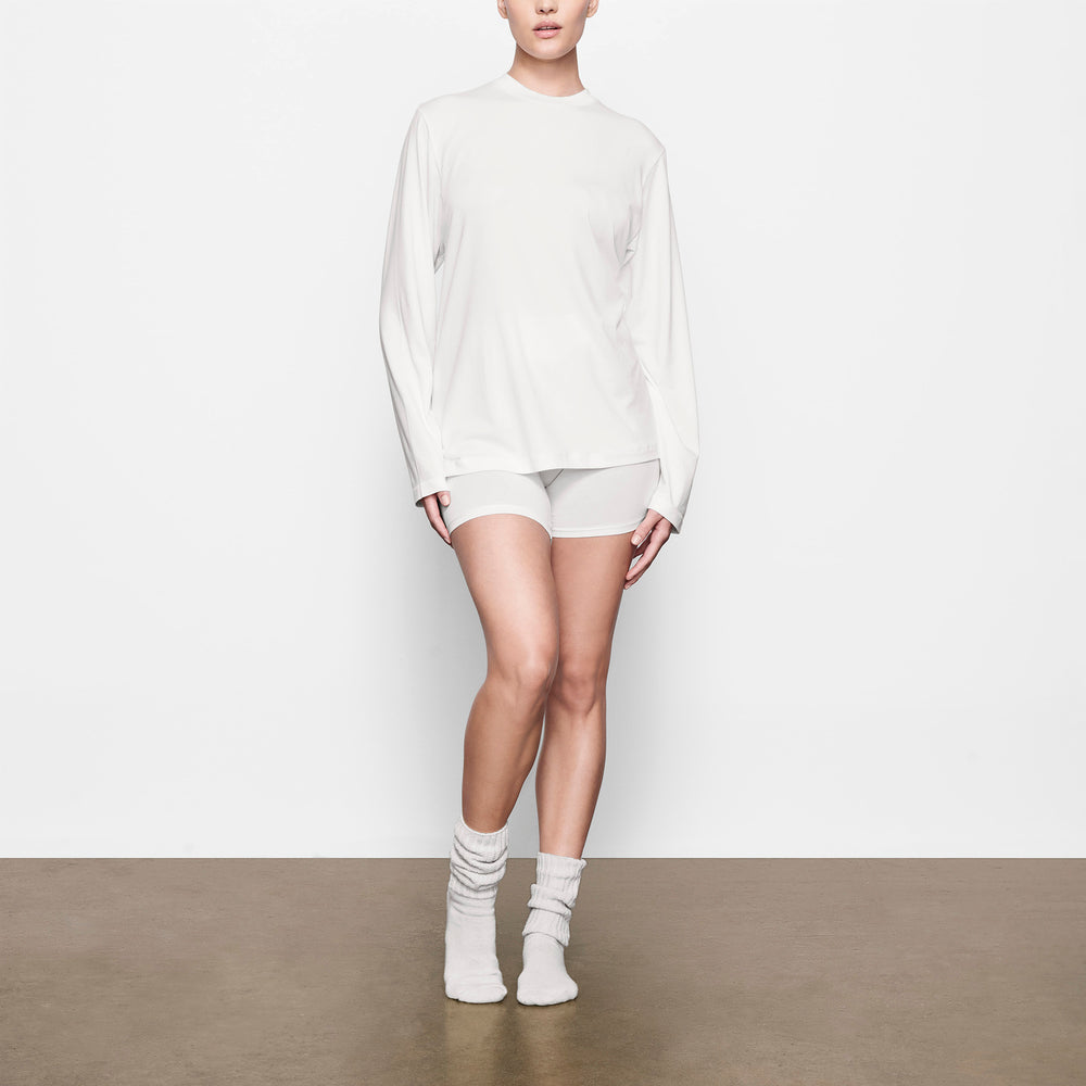 Skims BOYFRIEND LONG SLEEVE T-shirt Wit | RIZ-819362