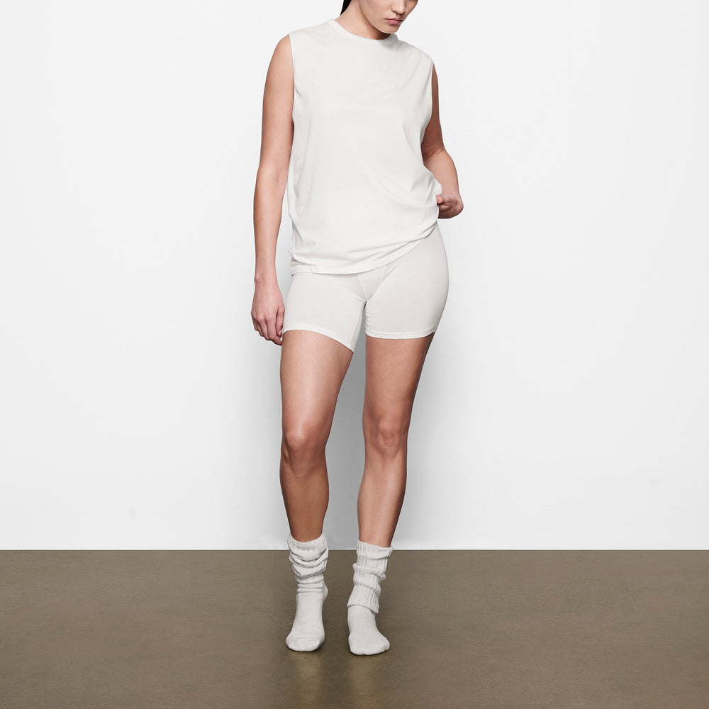 Skims BOYFRIEND MUSCLE Tank Wit | XLA-780352