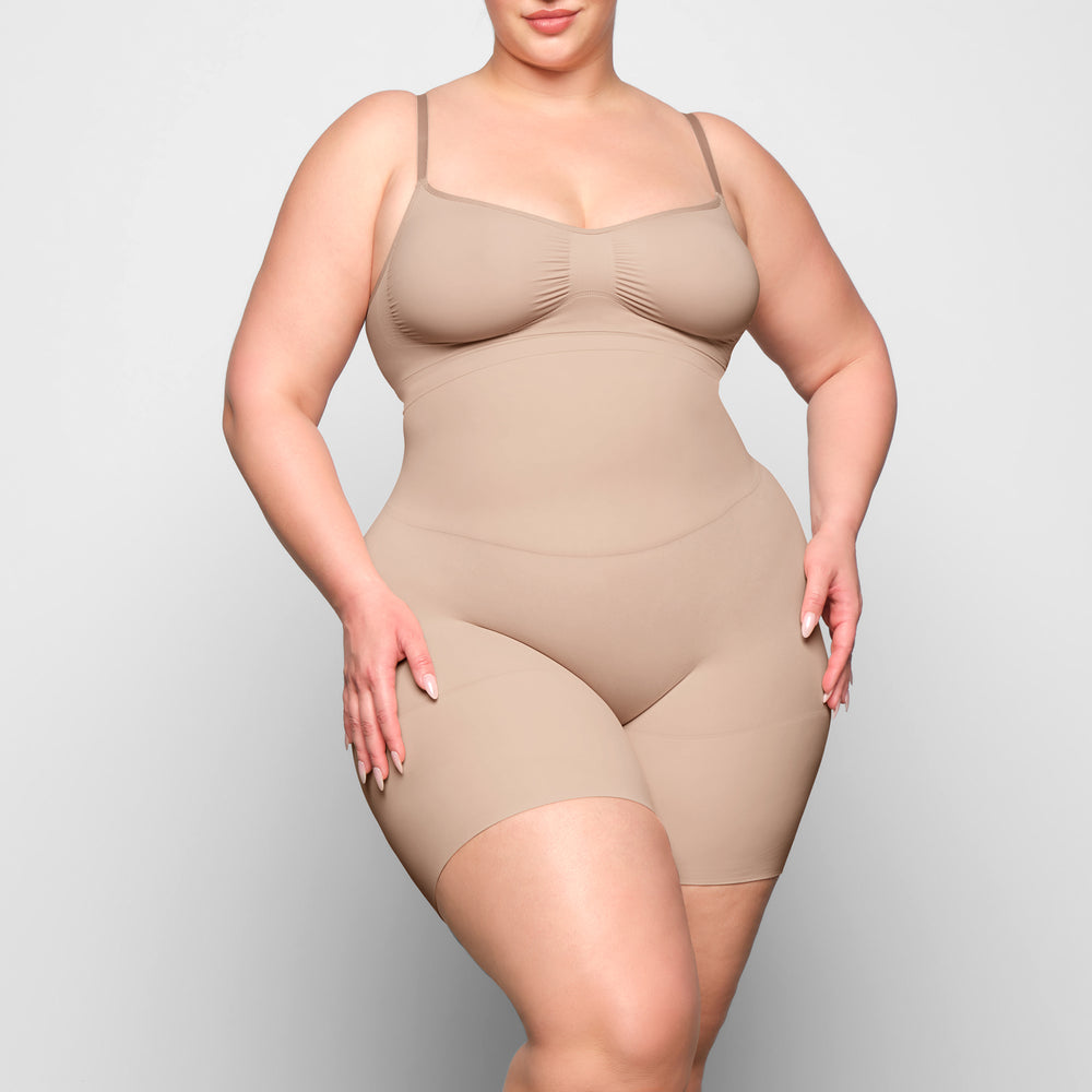 Skims BUTT ENHANCING Korte Broek Beige | JMN-591468