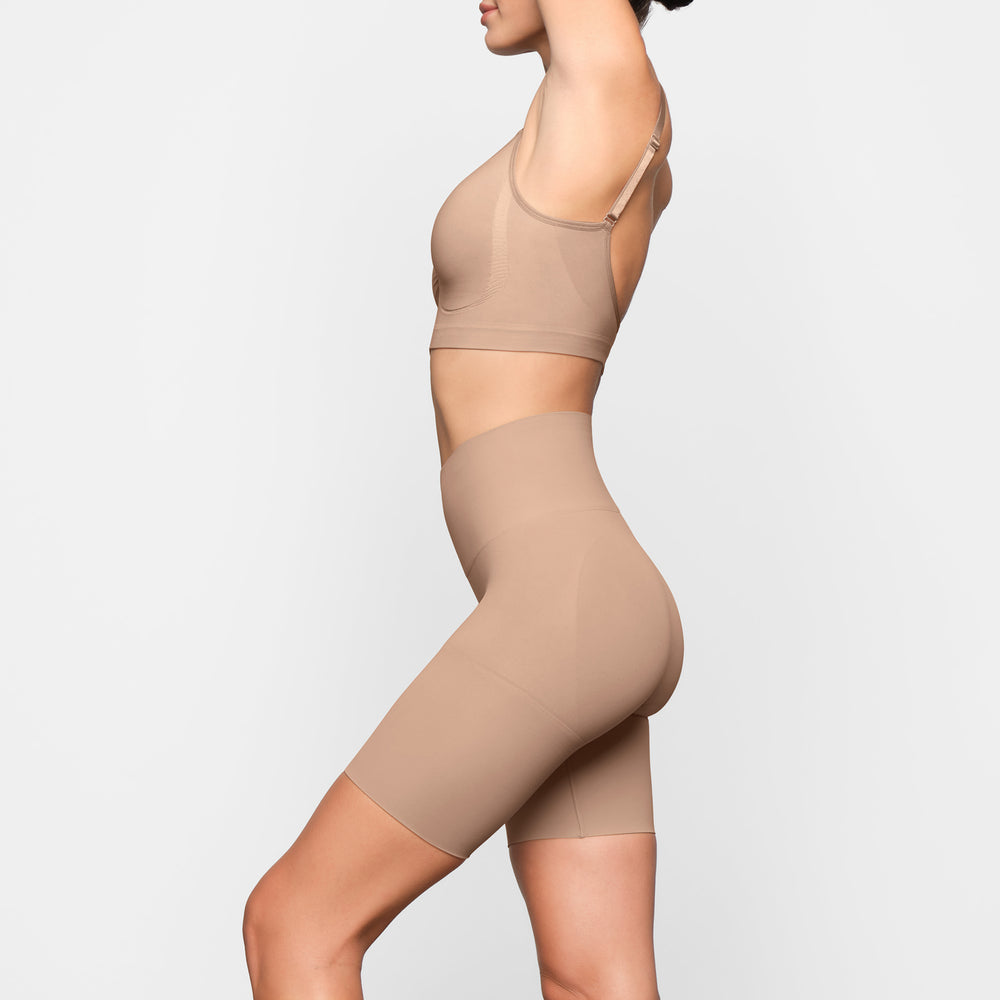 Skims BUTT ENHANCING Korte Broek Beige | JUT-725601