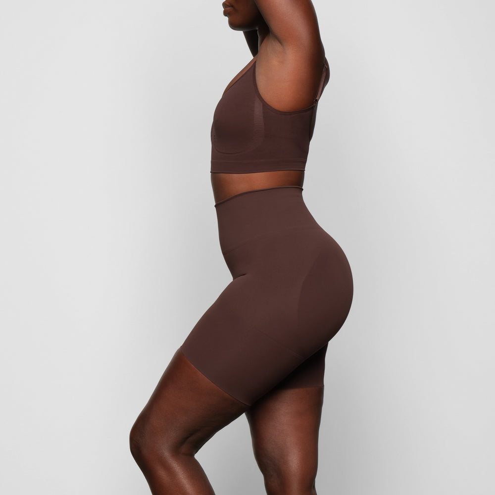 Skims BUTT ENHANCING Korte Broek Chocola | HDR-871456