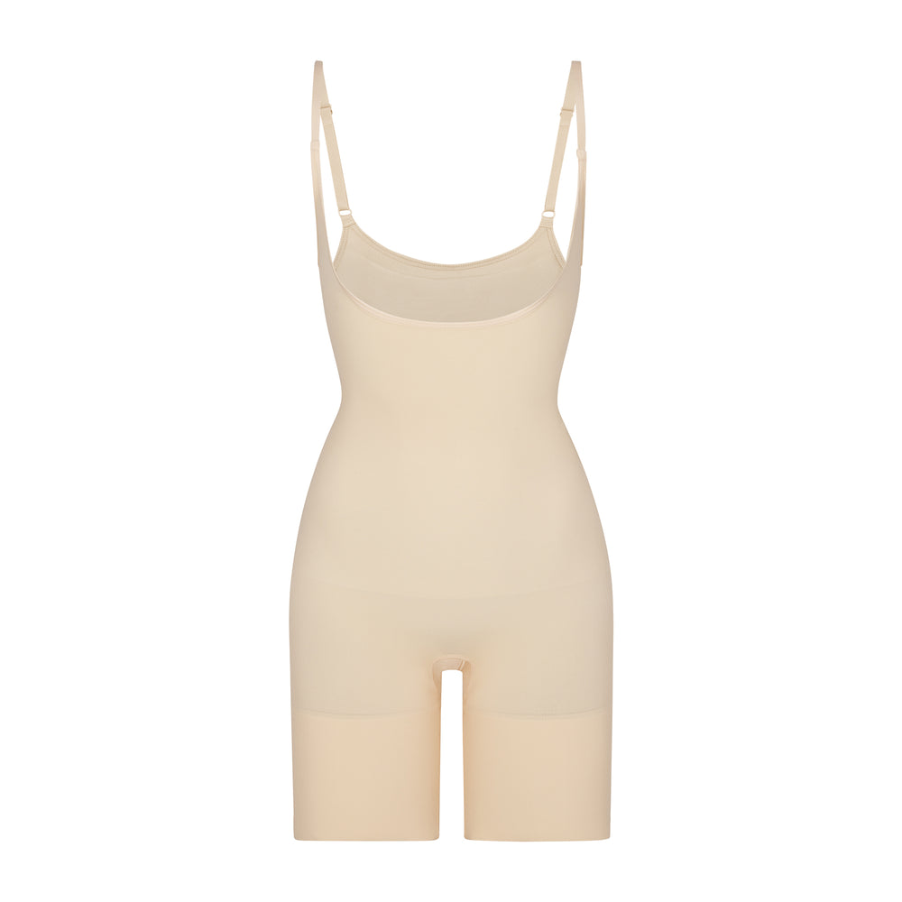 Skims BUTT ENHANCING Open Bust Bodysuit Bruin | BLJ-490587