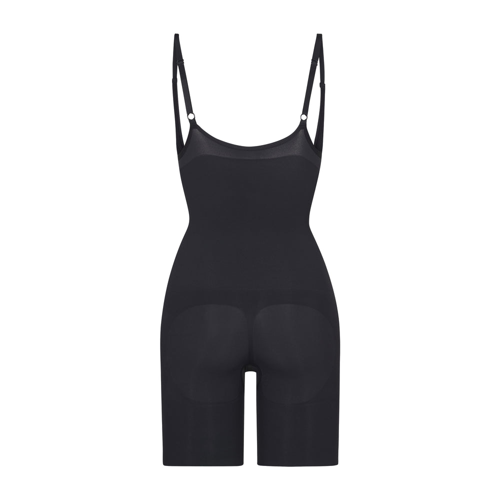 Skims BUTT ENHANCING Open Bust Bodysuit Zwart | BOM-506932
