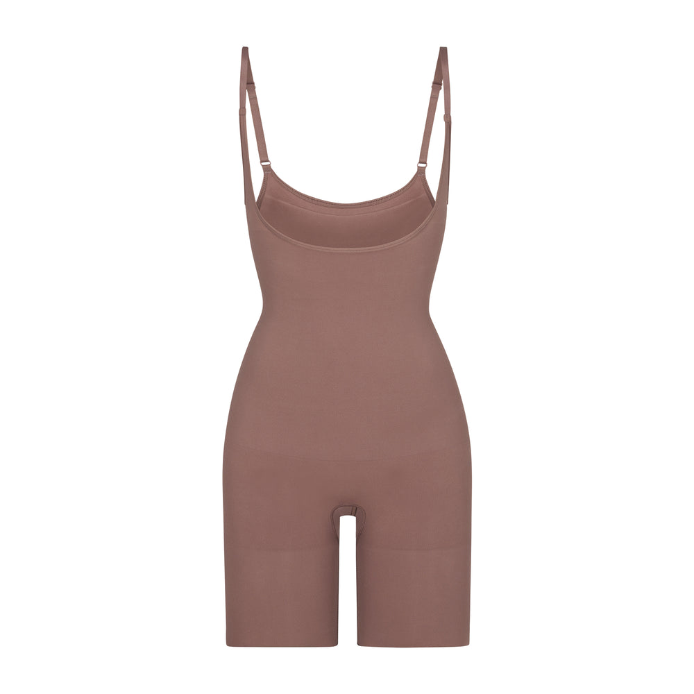 Skims BUTT ENHANCING Open Bust Bodysuit Bruin | VZP-651382