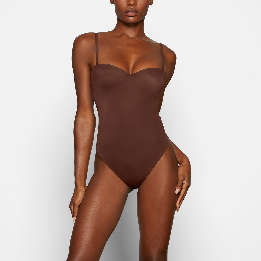 Skims CONTOUR LIFT STRAIGHT NECK Bodysuit Chocola | PZF-731946