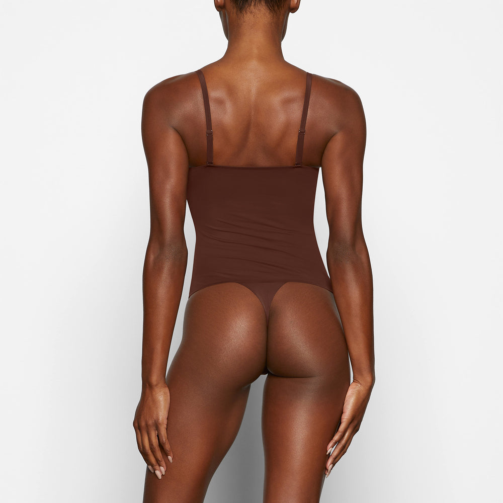 Skims CONTOUR LIFT Tank Chocola | QUA-941763