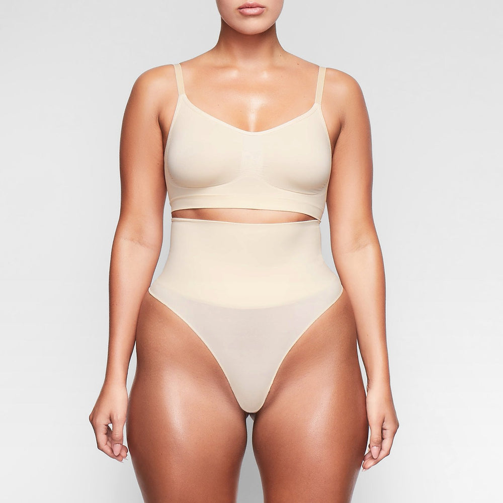 Skims CORE CONTROL Thong Beige | MTX-154097