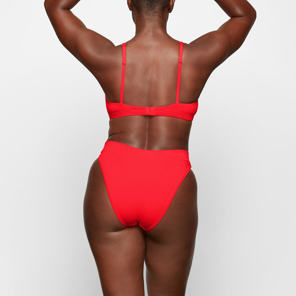 Skims COTTON JERSEY CHEEKY Tanga Rood | PRC-843027