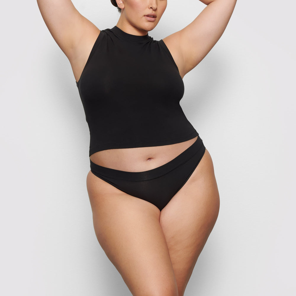 Skims COTTON JERSEY CHEEKY Tanga Zwart | IZB-072641