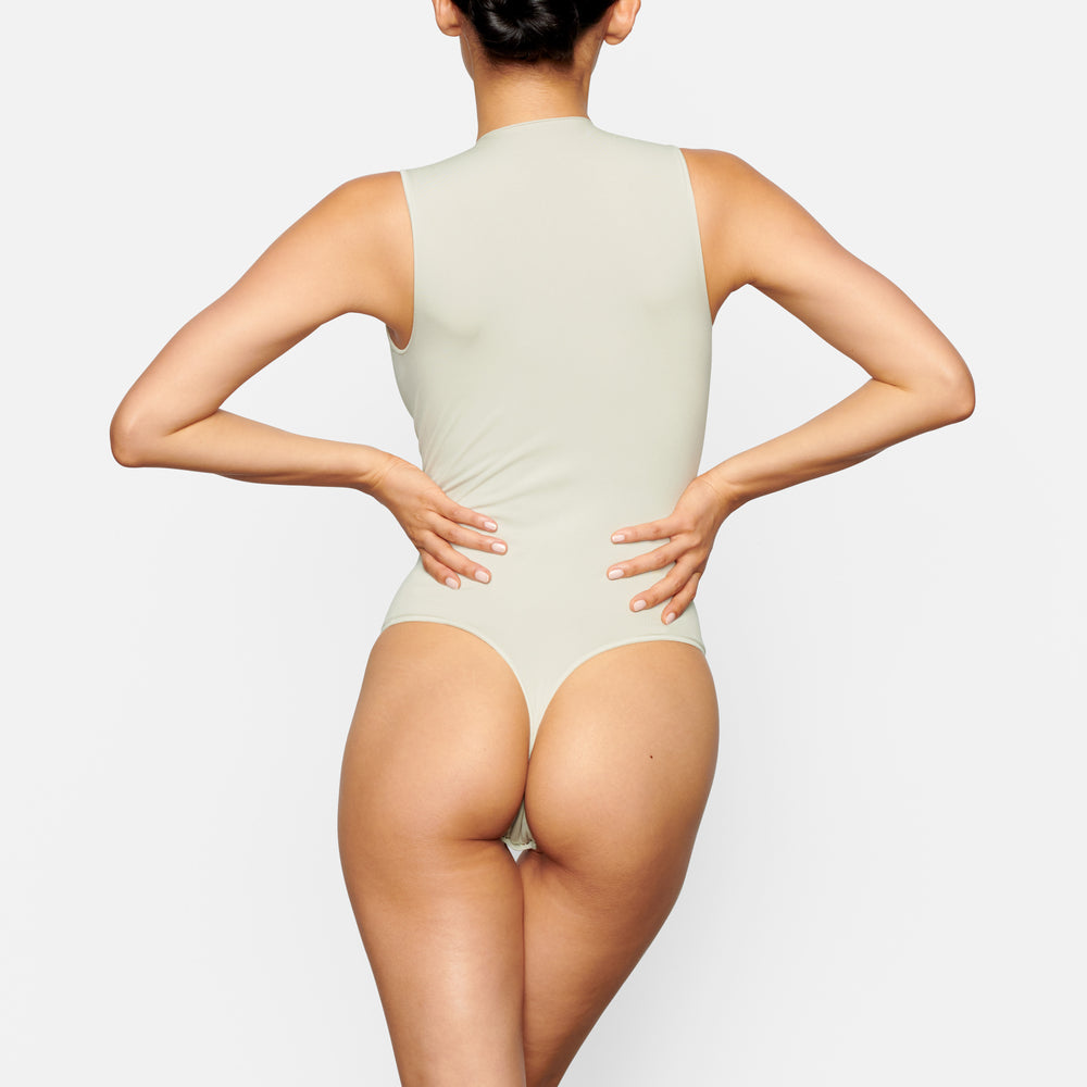 Skims ESSENTIAL CREW NECK Sleeveless Bodysuit Wit | FLJ-759062