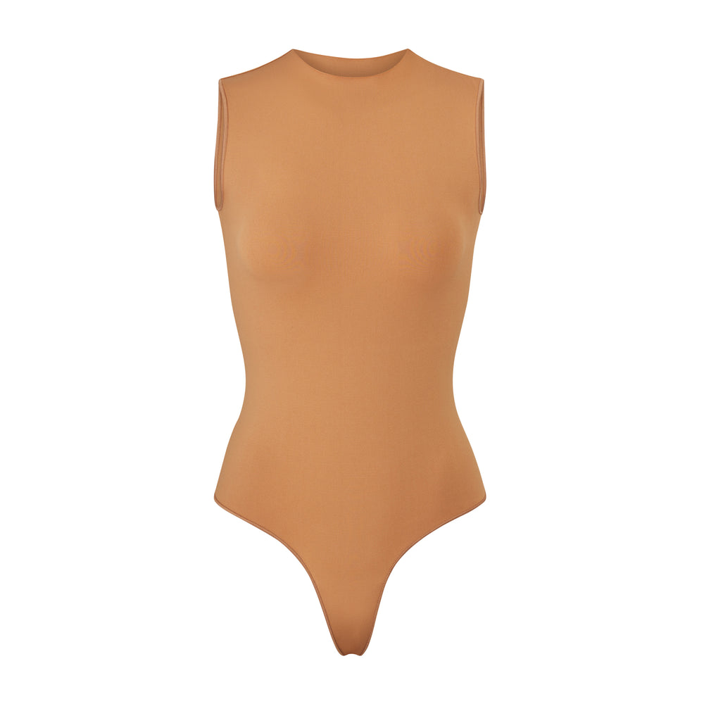 Skims ESSENTIAL CREW NECK Sleeveless Bodysuit Bruin | UTB-159407
