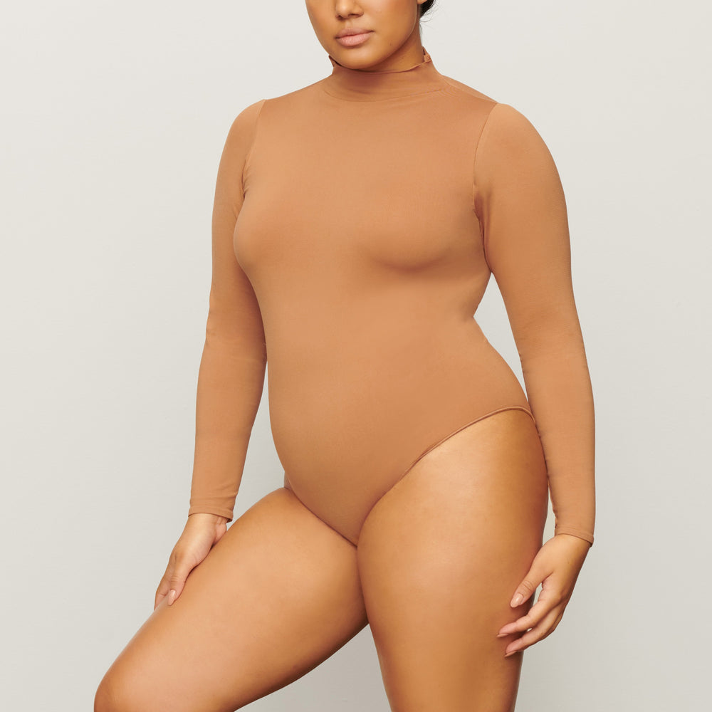 Skims ESSENTIAL MOCK NECK Long Sleeve Bodysuit Bruin | ASE-974680