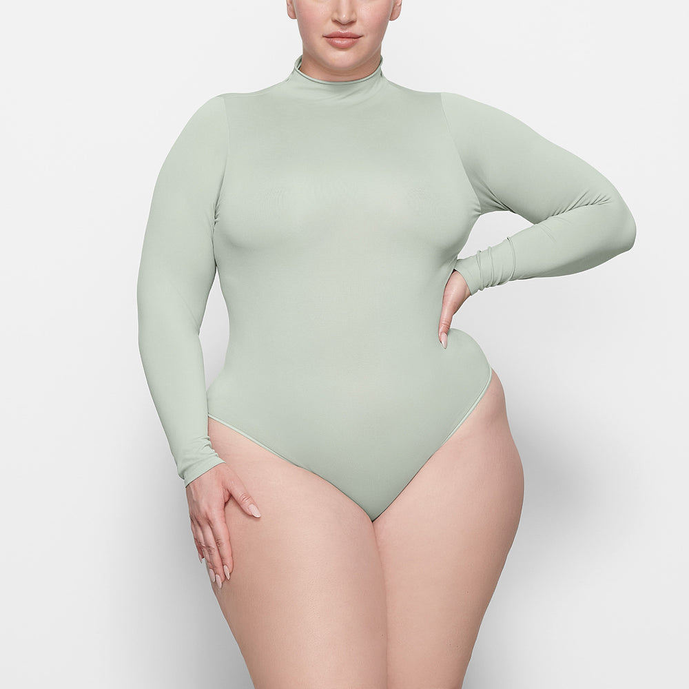 Skims ESSENTIAL MOCK NECK Long Sleeve Bodysuit Lichtgroen | GLK-021673