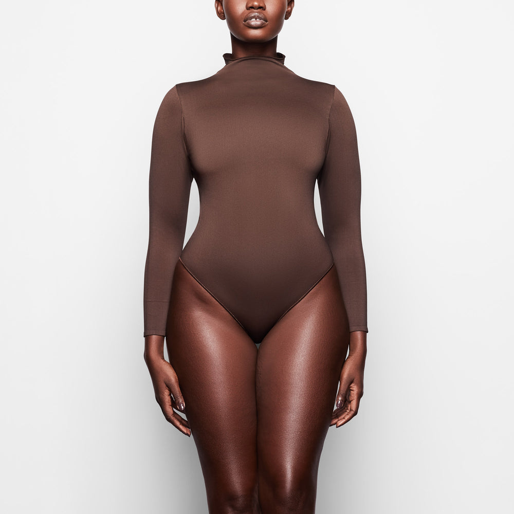 Skims ESSENTIAL MOCK NECK Long Sleeve Bodysuit Koffie | QXM-934025