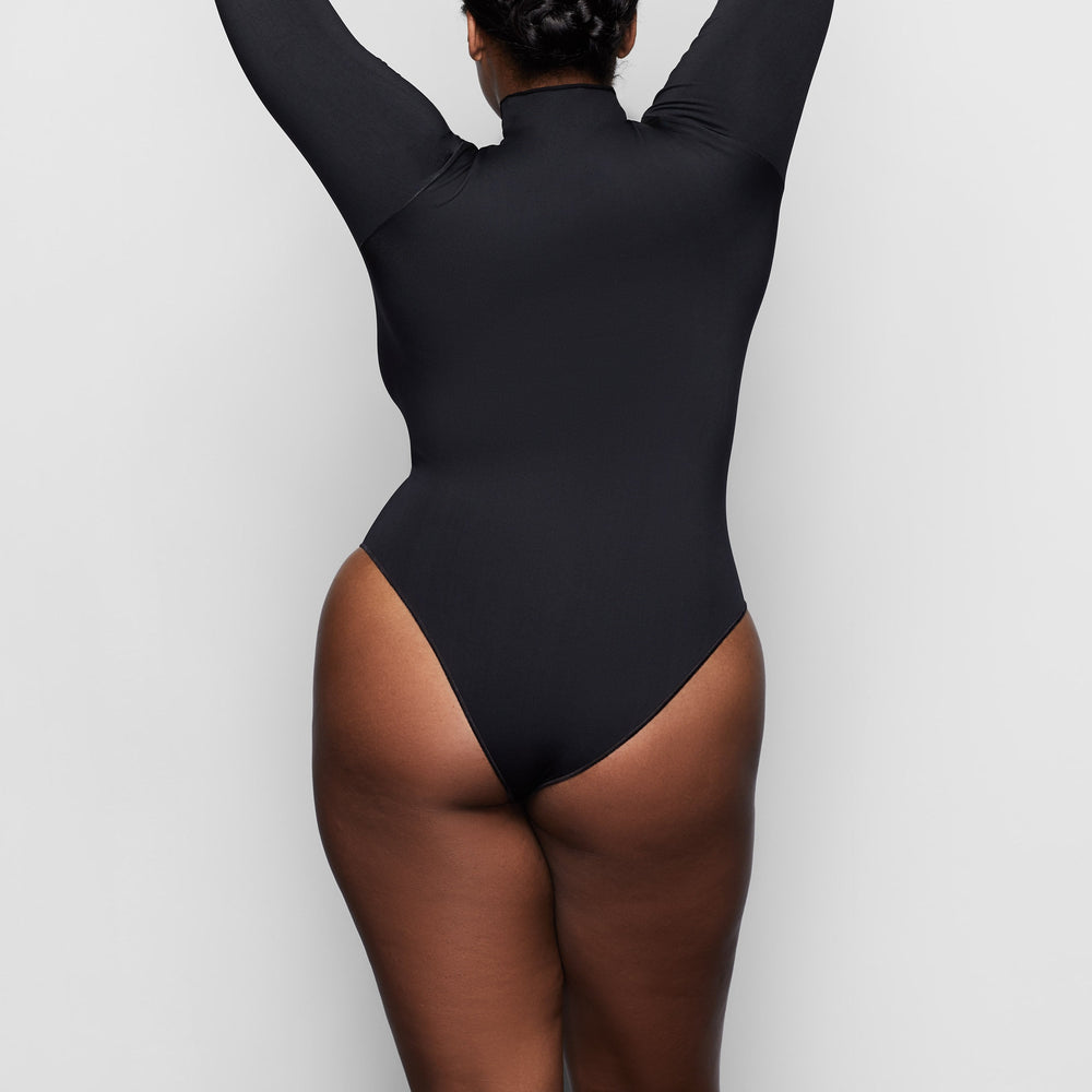 Skims ESSENTIAL MOCK NECK Long Sleeve Bodysuit Zwart | YWO-203857