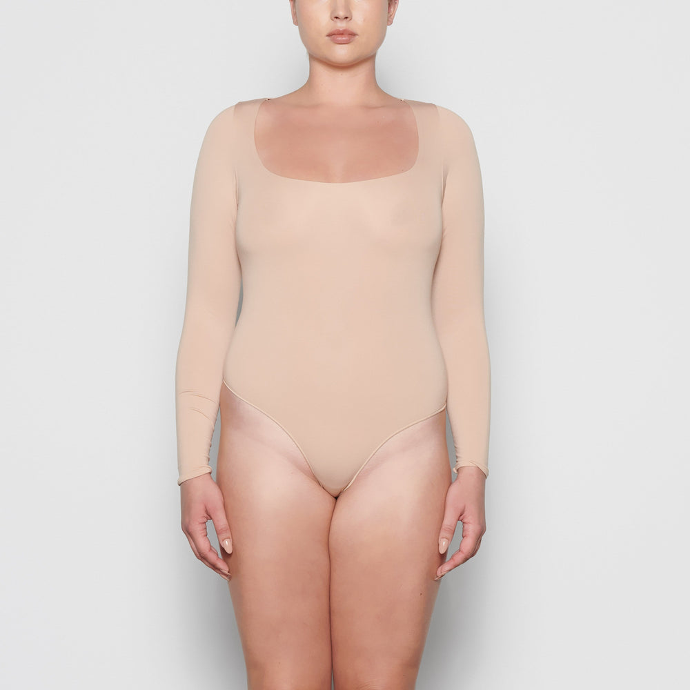 Skims ESSENTIAL SCOOP NECK Long Sleeve Bodysuit Bruin Grijs | QFP-510698