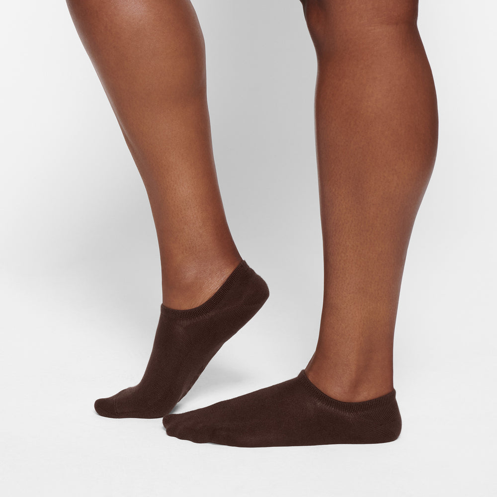 Skims EVERYDAY LOW RIB ANKLE Sokken Chocola | WNY-529068