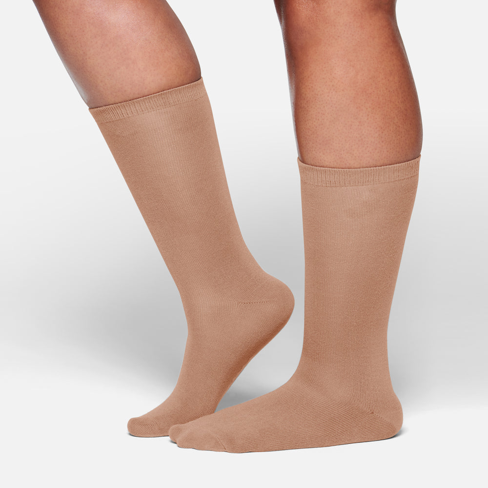 Skims EVERYDAY MID CALF Sokken Abrikoos | DNP-952784