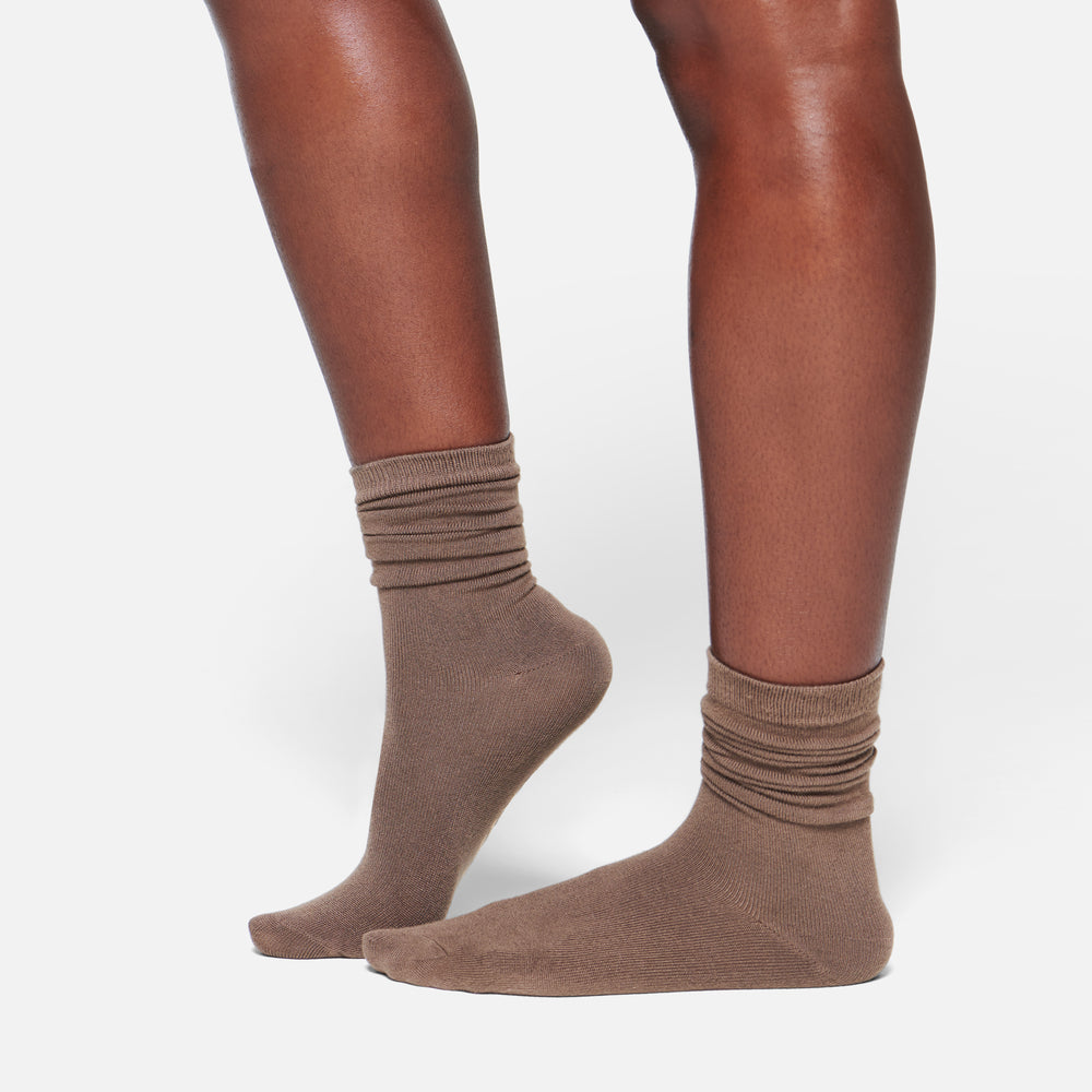 Skims EVERYDAY MID CALF Sokken Abrikoos | GZO-139567