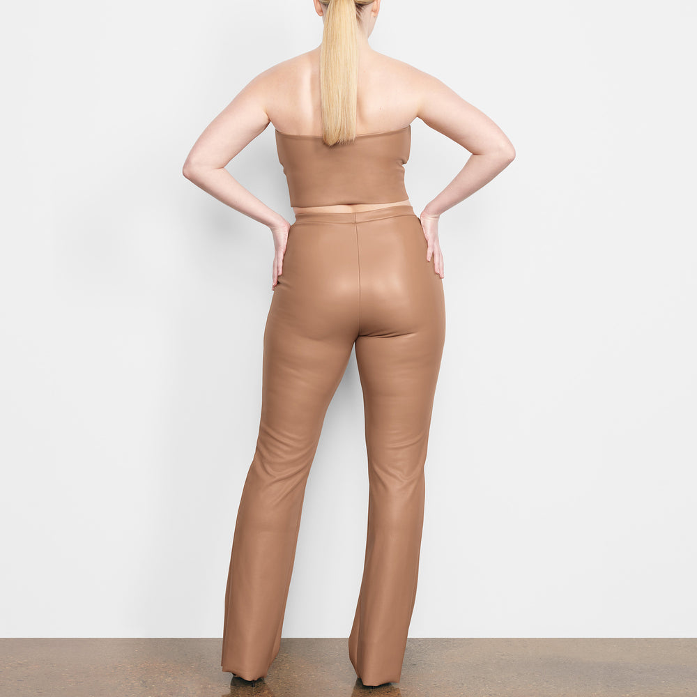 Skims FAUX LEATHER Bandeau Top Abrikoos | ENP-759813