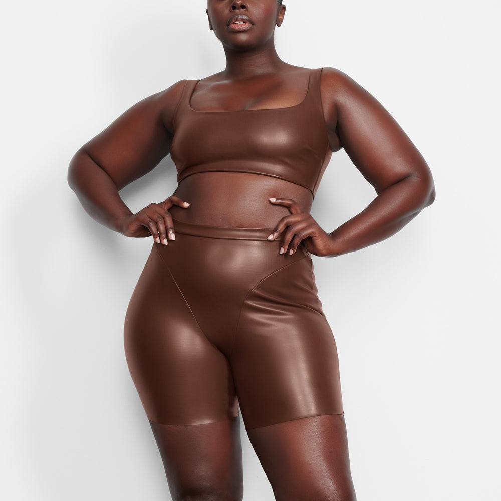 Skims FAUX LEATHER Bralette Chocola | INE-937681