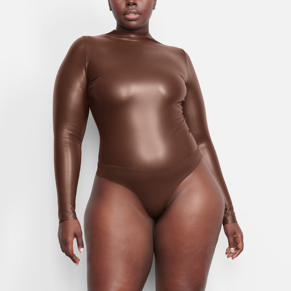 Skims FAUX LEATHER Mock Neck Bodysuit Chocola | ENZ-702345
