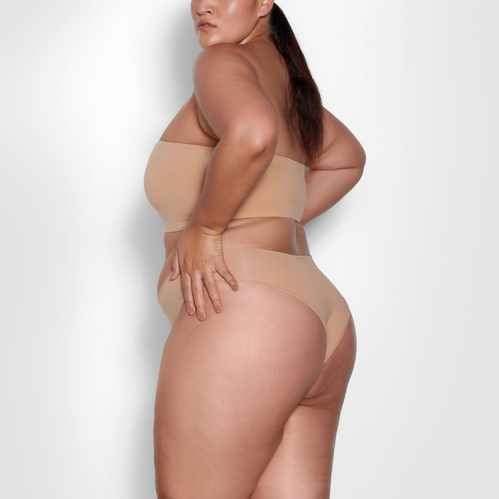 Skims FITS EVERYBODY Bandeau Bra Beige | NCP-634580