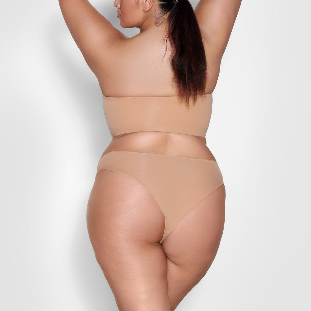 Skims FITS EVERYBODY Bandeau Bra Beige | NCP-634580