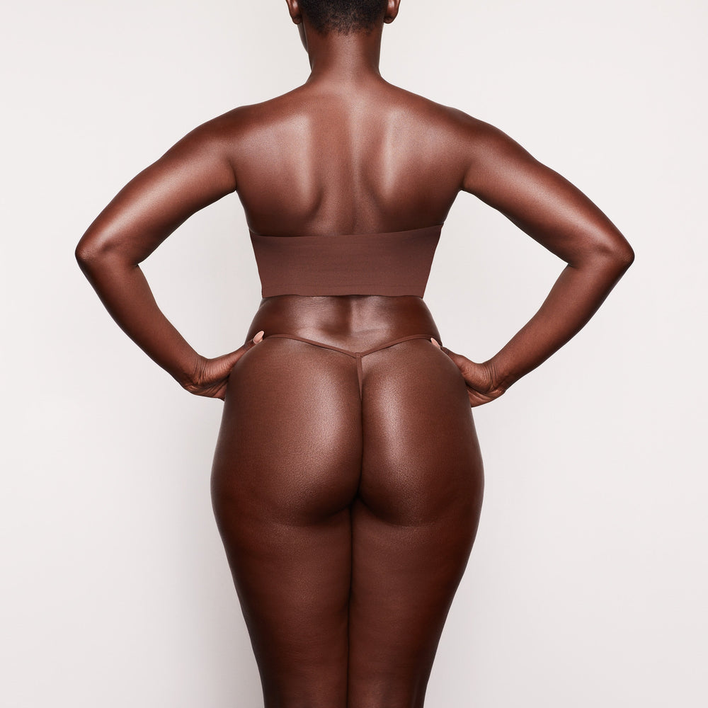 Skims FITS EVERYBODY Bandeau Bra Chocola | YXL-618705