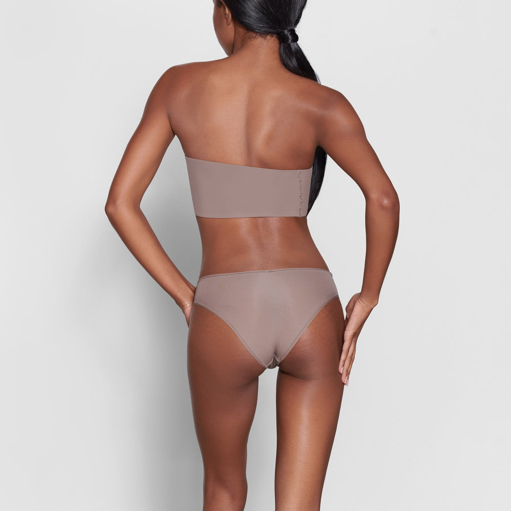 Skims FITS EVERYBODY CHEEKY Brief Bruin | XFY-789436