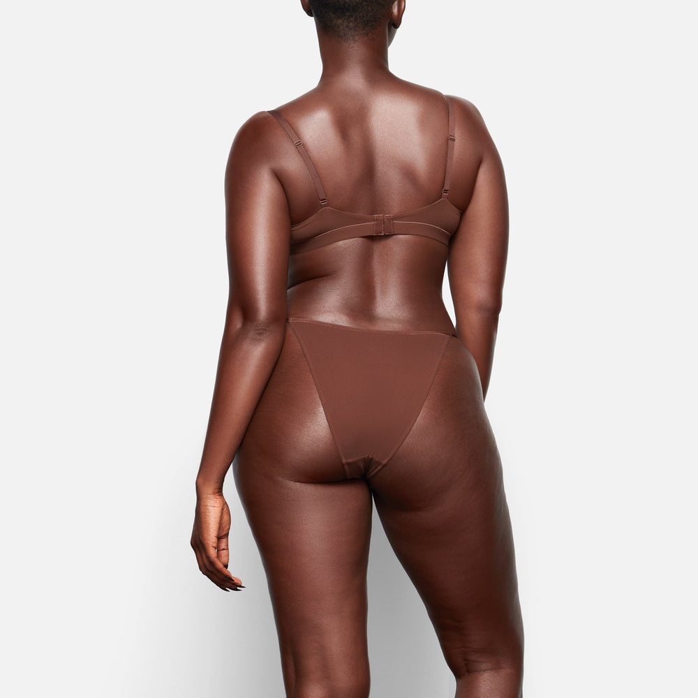 Skims FITS EVERYBODY CHEEKY STRING Bikini Chocola | KNQ-956834