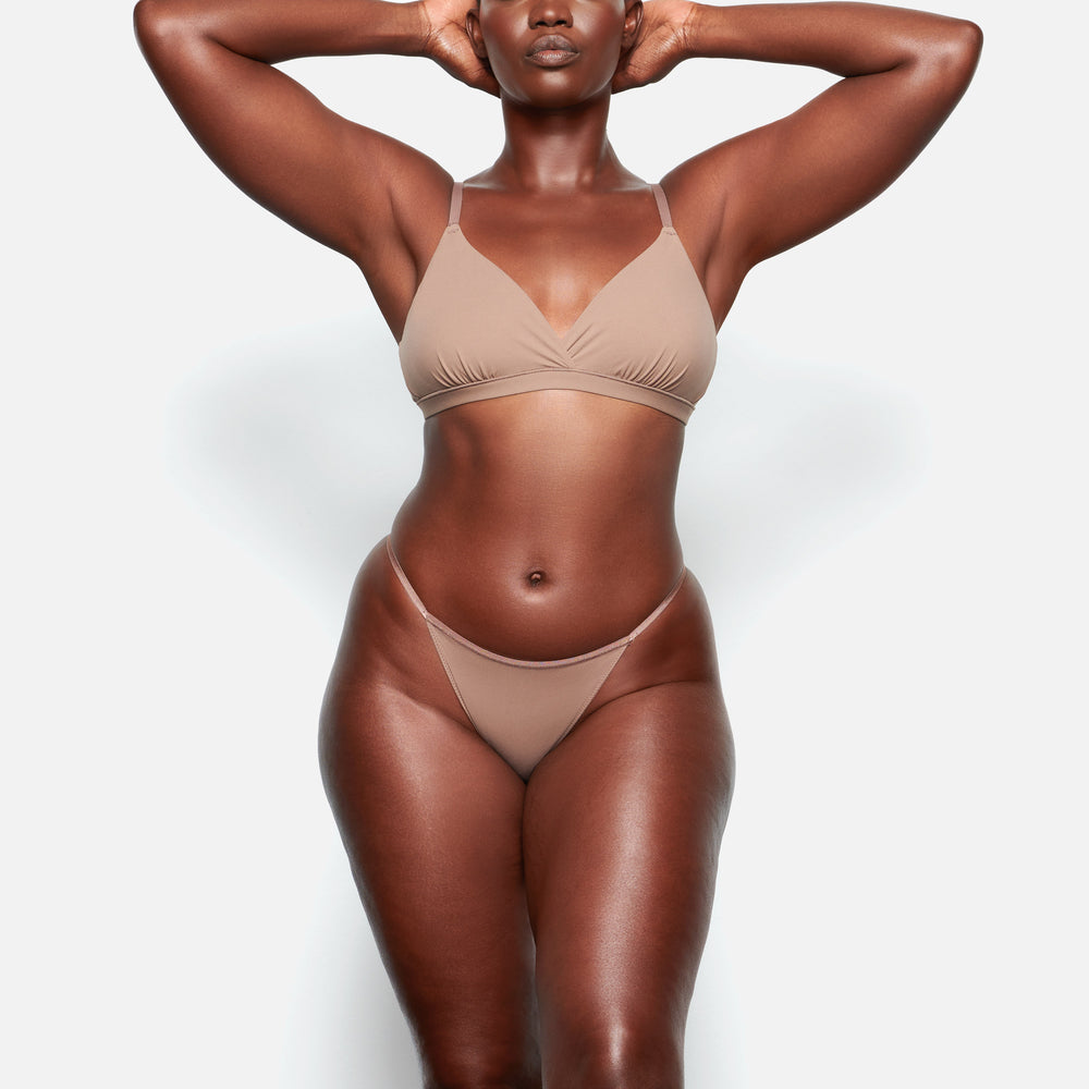 Skims FITS EVERYBODY CHEEKY STRING Bikini Bruin | SGW-912837