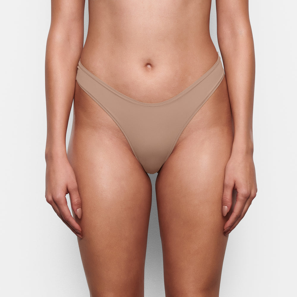 Skims FITS EVERYBODY DIPPED FRONT PACK Thong Oranje | IJM-273601