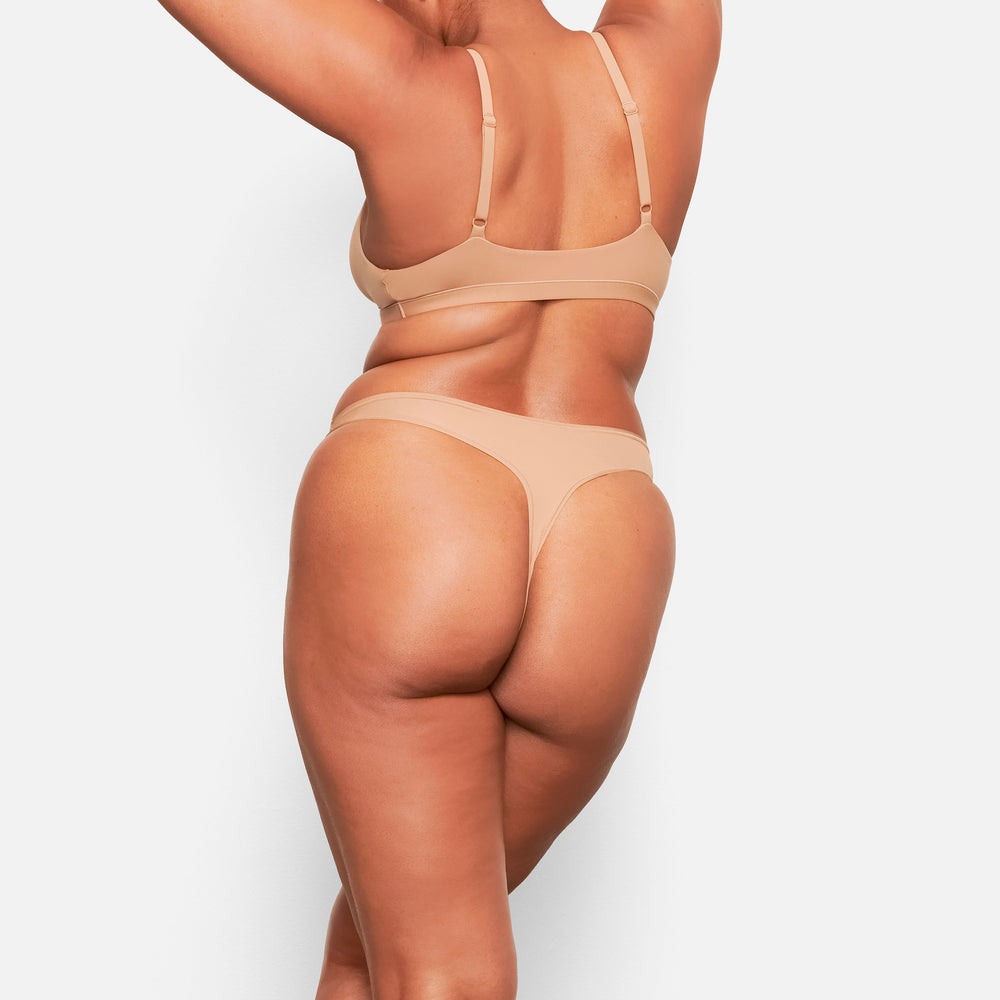Skims FITS EVERYBODY DIPPED FRONT Thong Abrikoos | ARK-049765