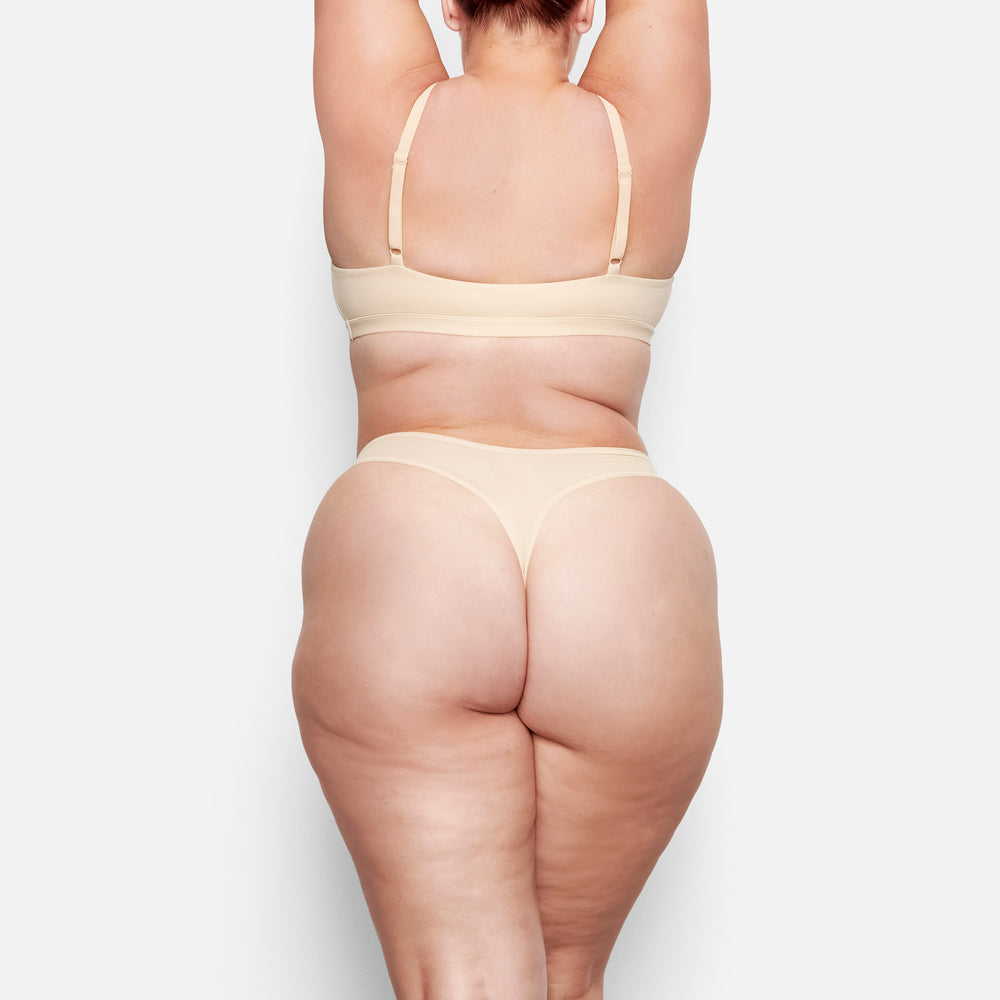 Skims FITS EVERYBODY DIPPED FRONT Thong Bruin | HBV-563120