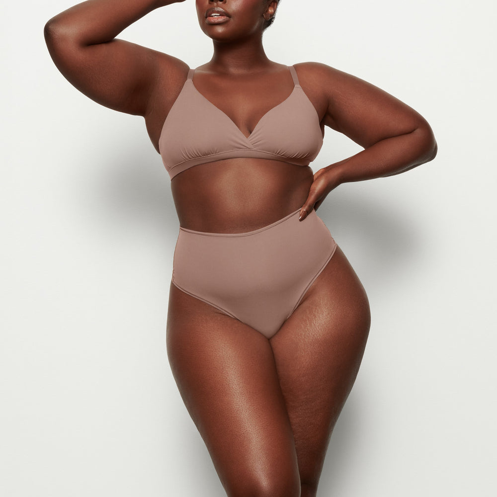 Skims FITS EVERYBODY HIGH WAISTED Thong Bruin | DIE-462870