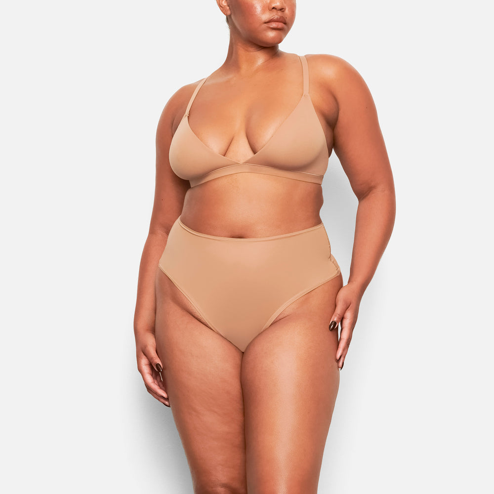 Skims FITS EVERYBODY HIGH WAISTED Thong Abrikoos | UBF-063948