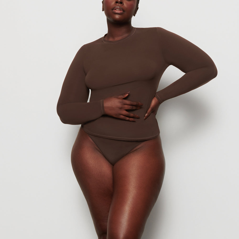 Skims FITS EVERYBODY LONG SLEEVE T-shirt Chocola | OTJ-135478