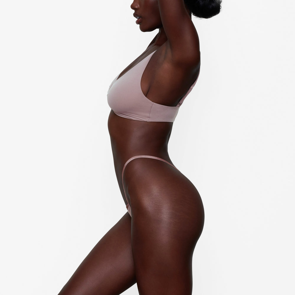 Skims FITS EVERYBODY MICRO Thong Bruin | WHM-193462