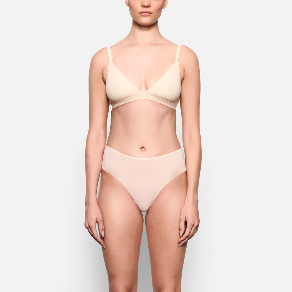 Skims FITS EVERYBODY MID RISE Brief Bruin | XKP-132849