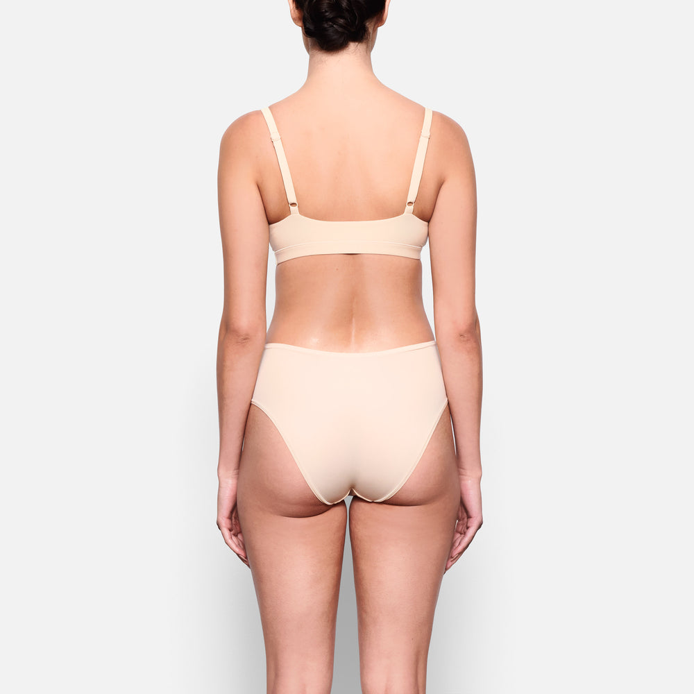 Skims FITS EVERYBODY MID RISE Brief Bruin | XKP-132849