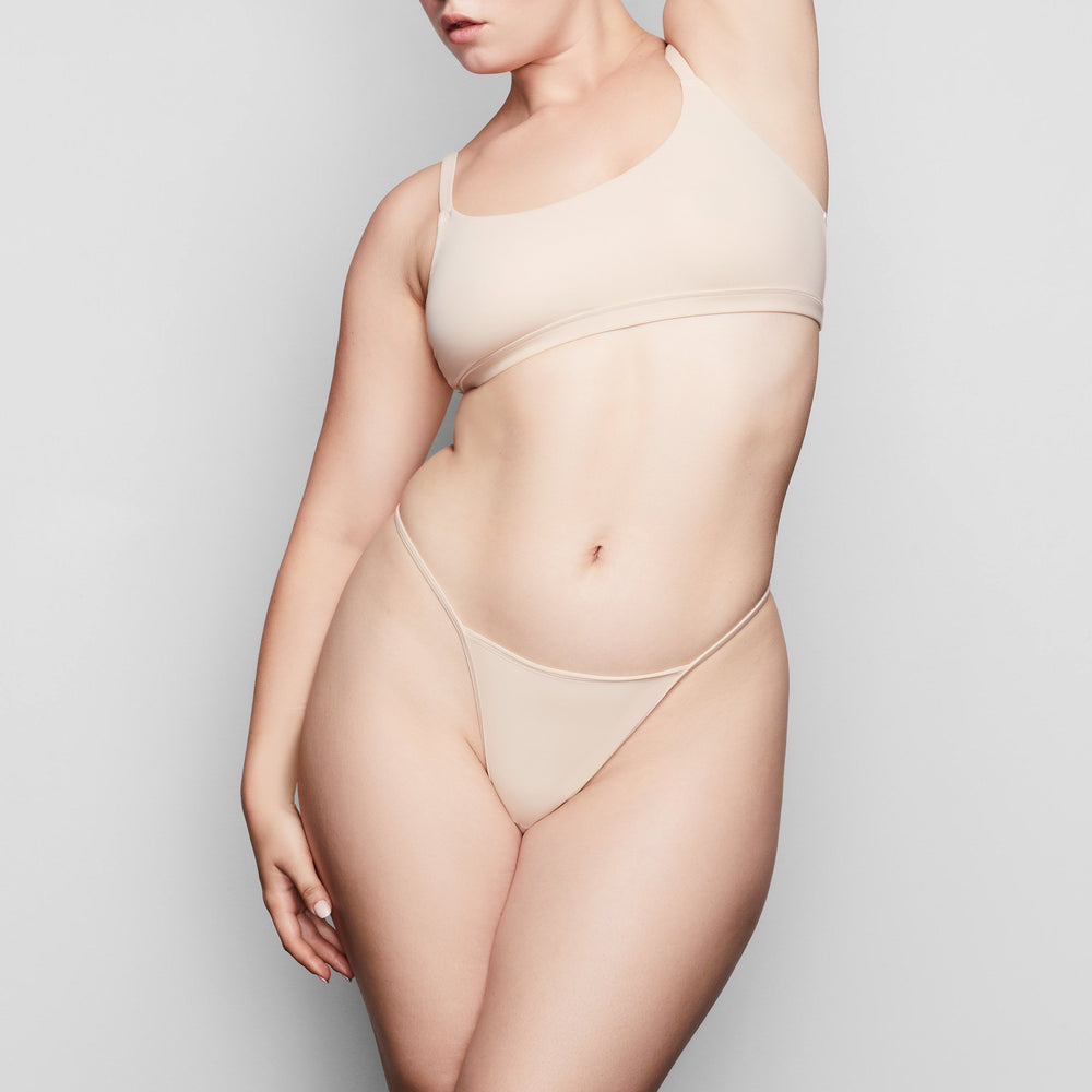 Skims FITS EVERYBODY T STRING Thong Bruin | WBI-892134